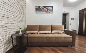 Cozy Apartment On Belvedere